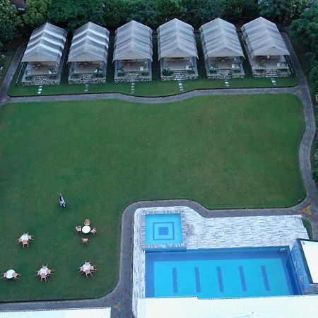 Four Banyans Spirit & Nature Resort Rāipur Esterno foto