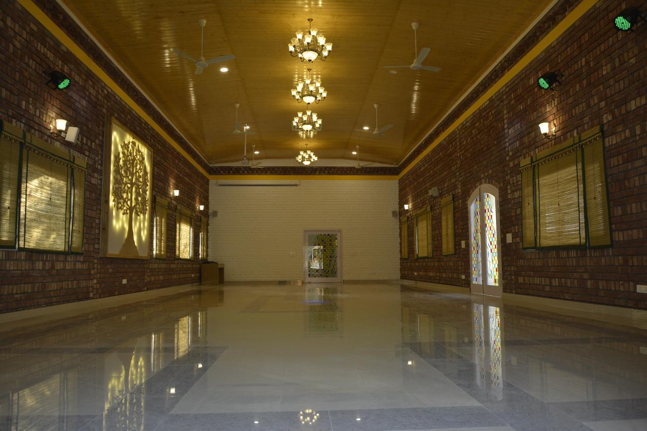 Four Banyans Spirit & Nature Resort Rāipur Esterno foto
