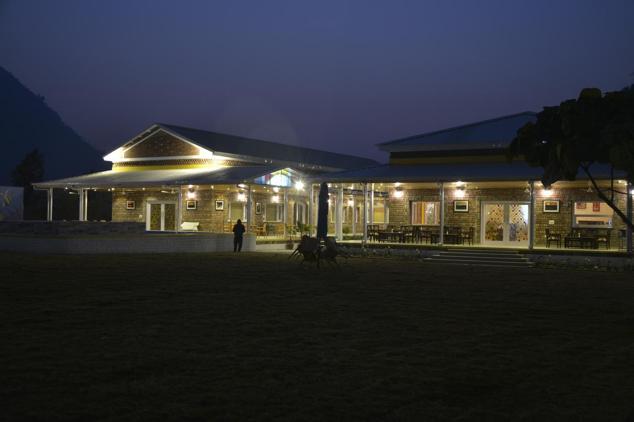 Four Banyans Spirit & Nature Resort Rāipur Esterno foto